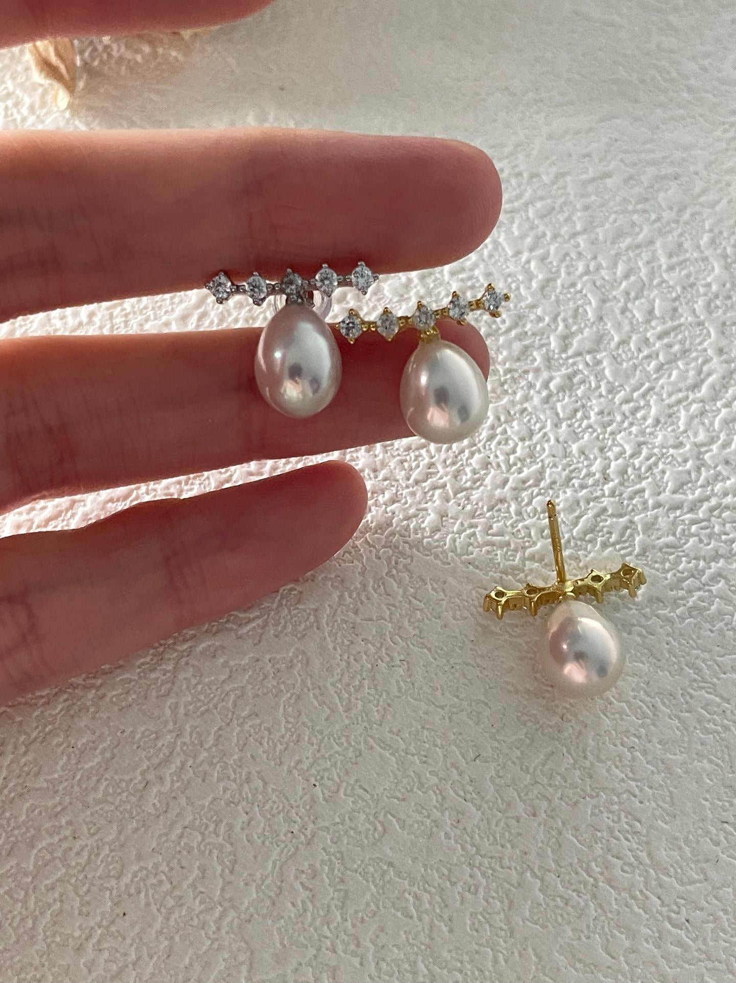 Radiant Line Pearl Studs