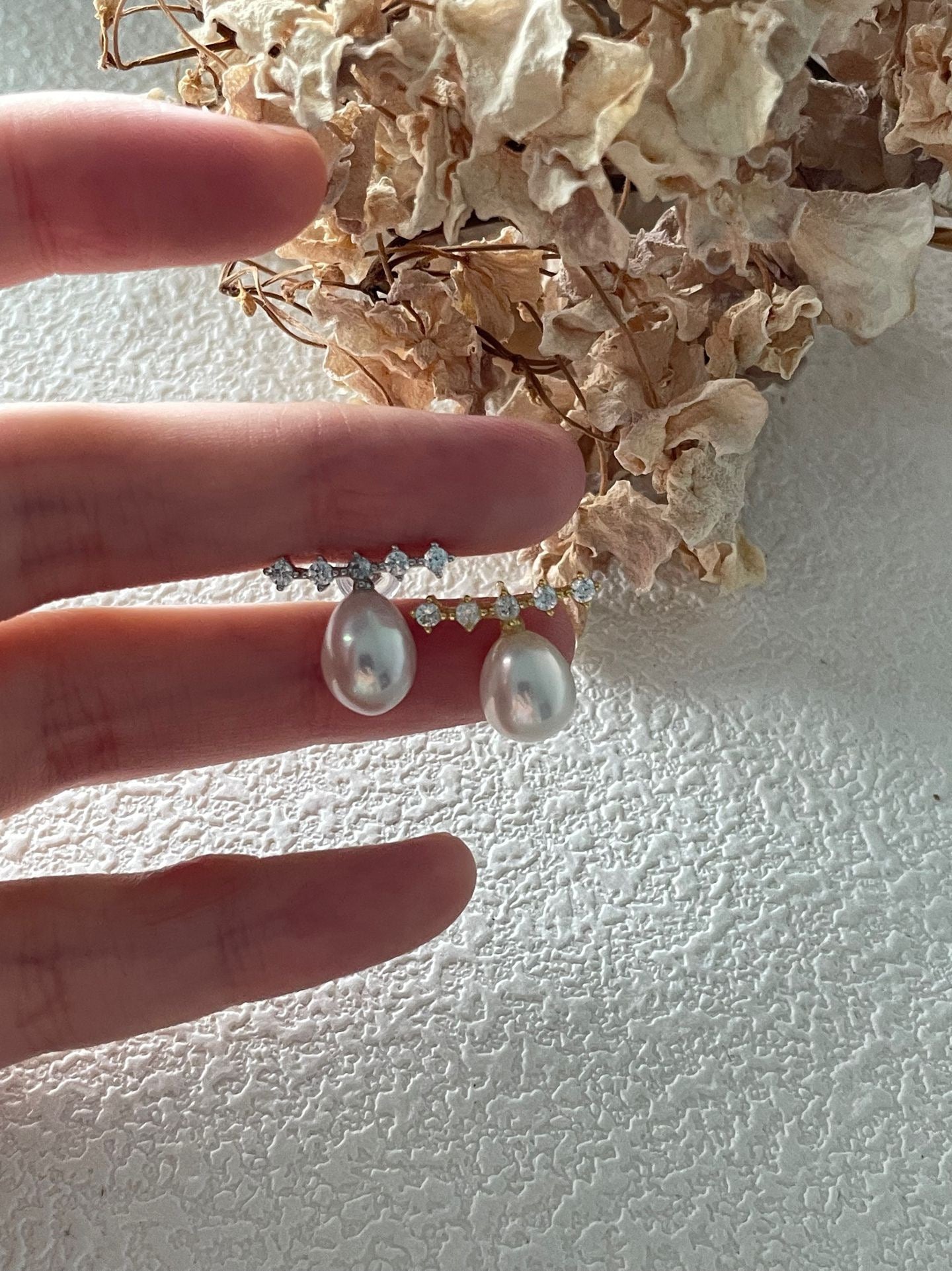 Radiant Line Pearl Studs
