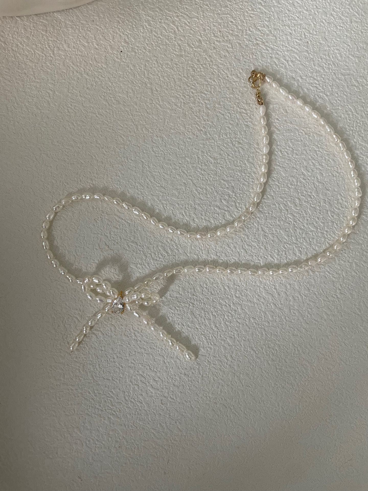 Pearl Ribbon Necklace