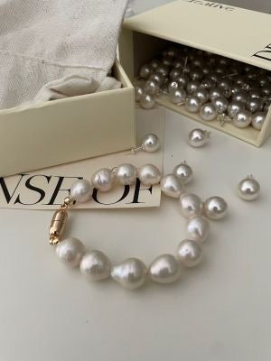 Golden Harmony Pearl Bracelet