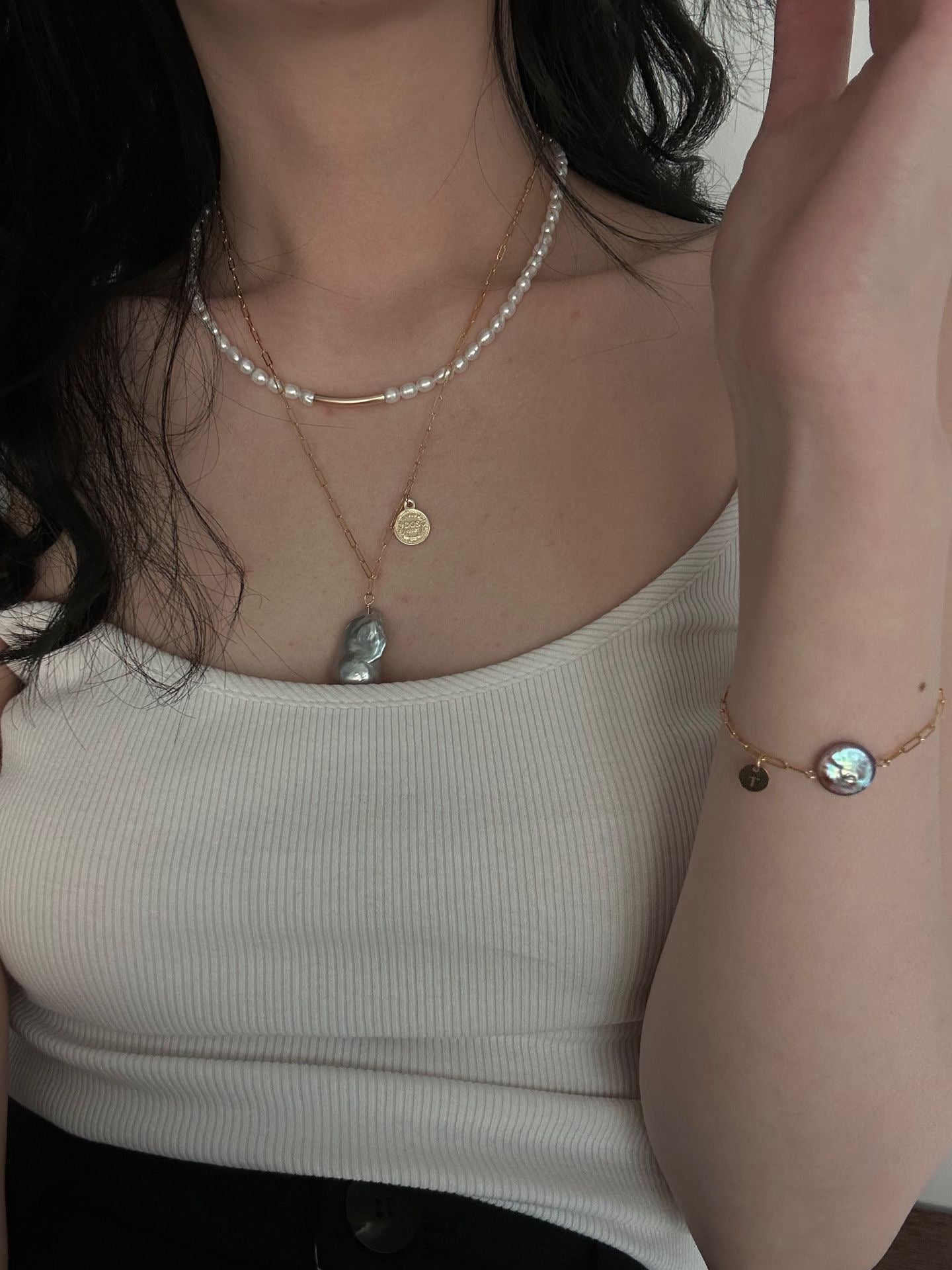 Golden Smile Pearl Necklace