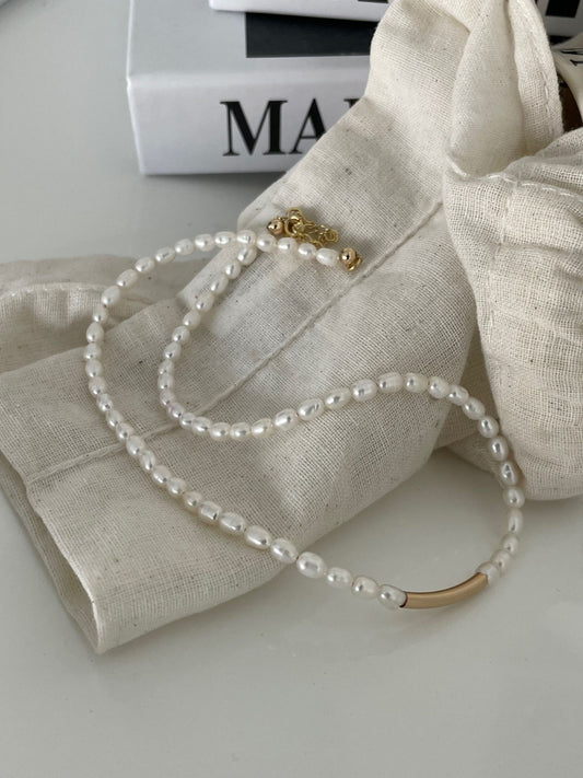 Golden Smile Pearl Necklace