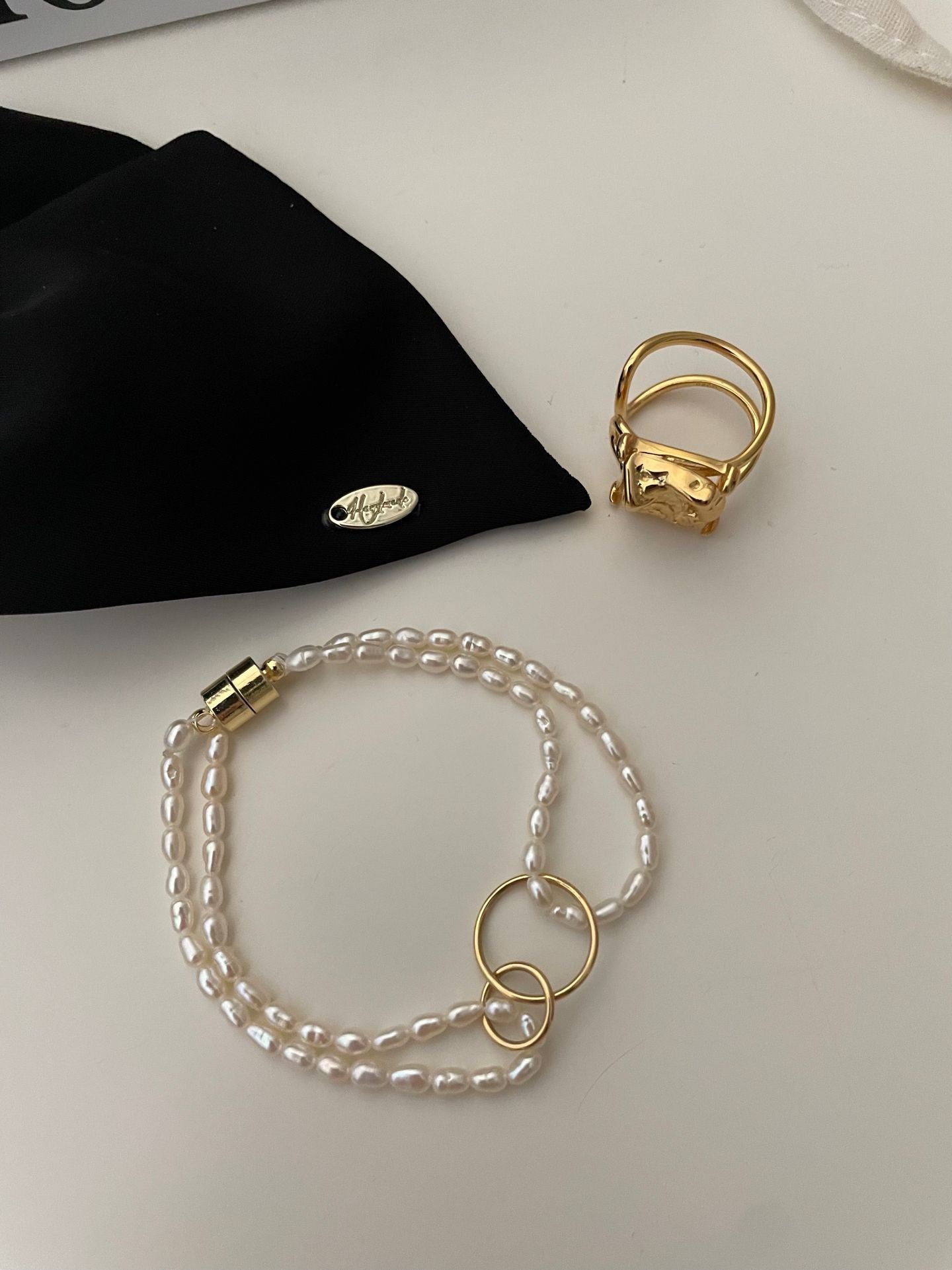 Double Loop Pearl Bracelet