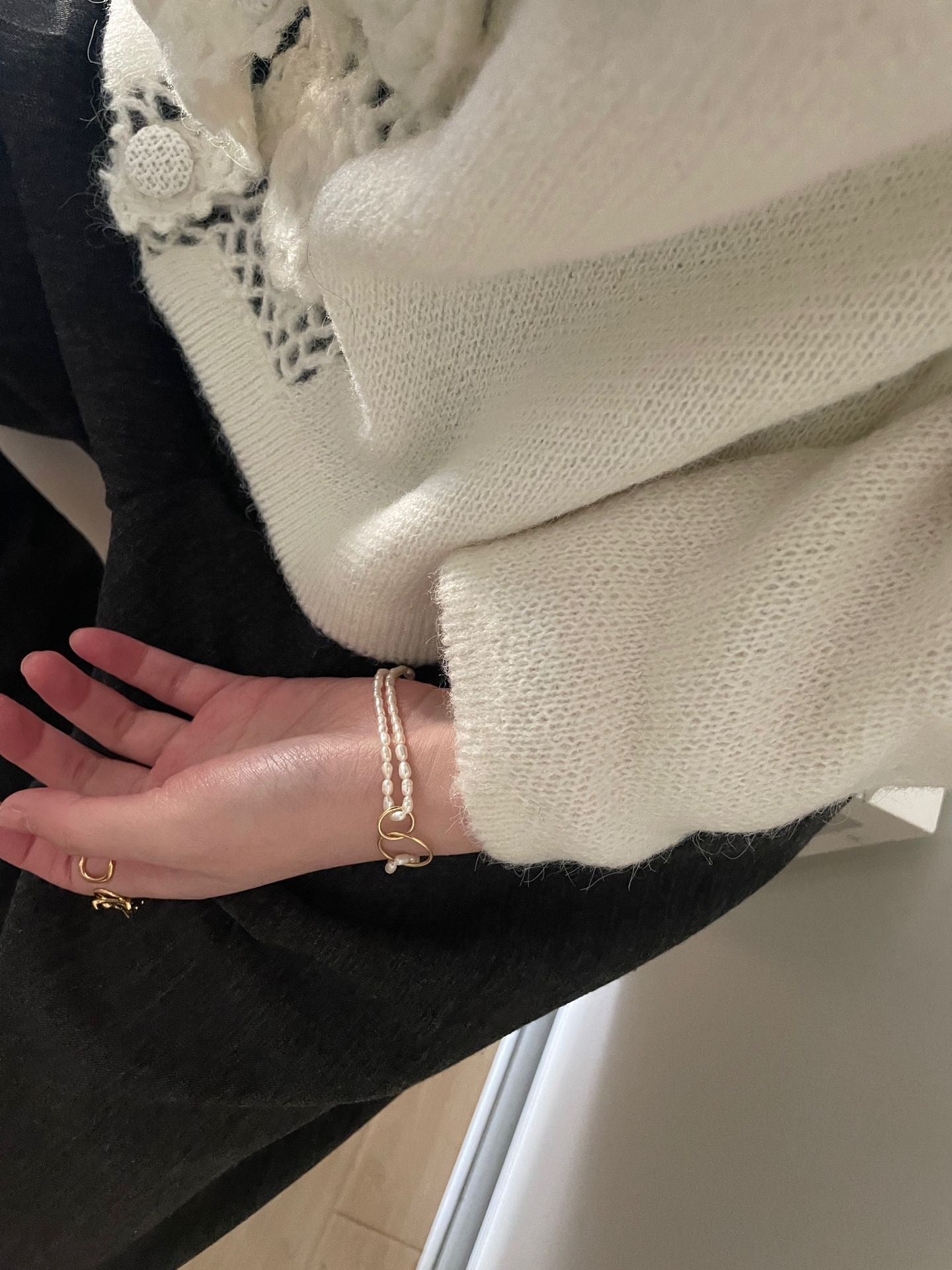 Double Loop Pearl Bracelet
