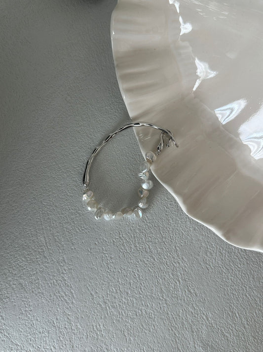Petal Arc Bracelet