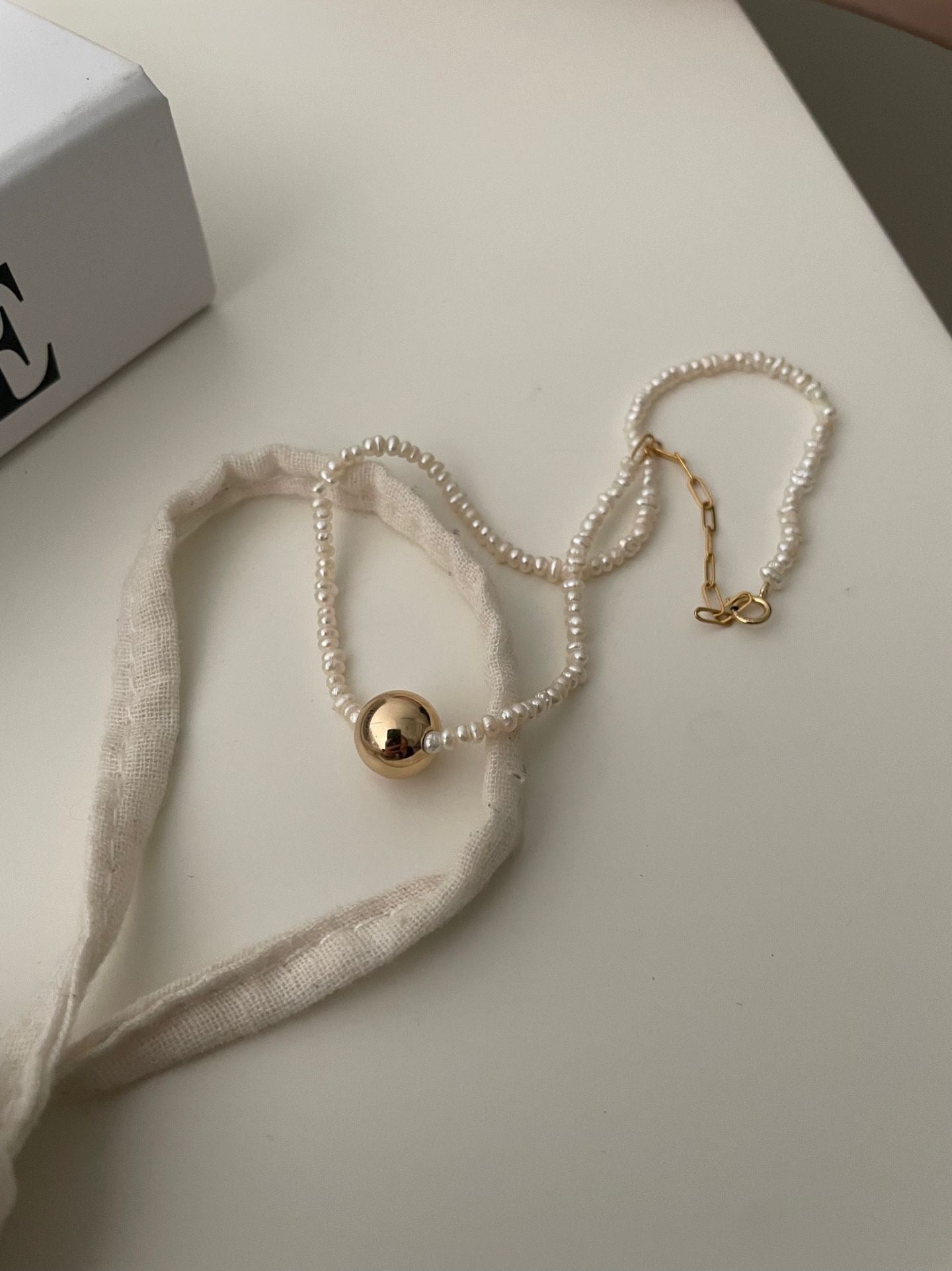 Golden Dot Double Pearl Bracelet
