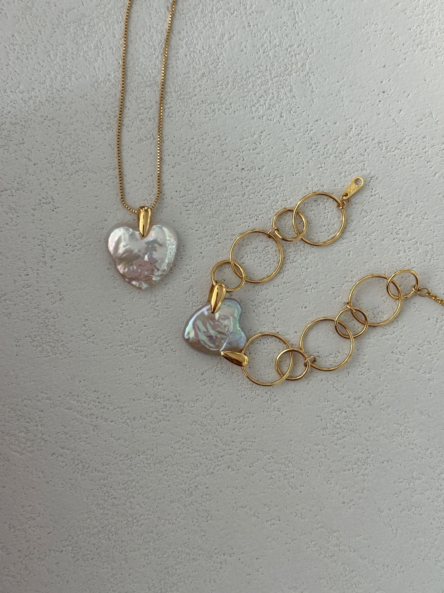Golden Orbit Heart Bracelet