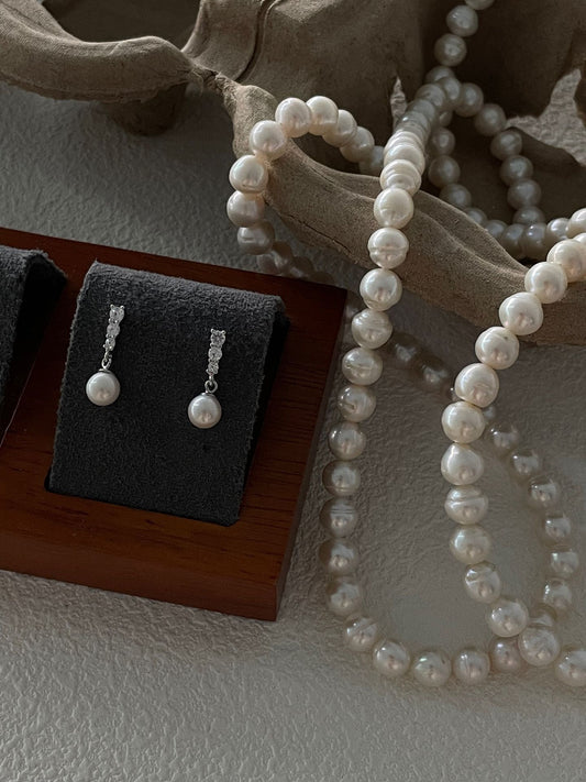 Starlit Pearl Earrings