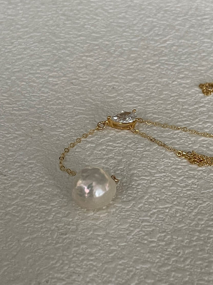 Foil Baroque Zircon Necklace