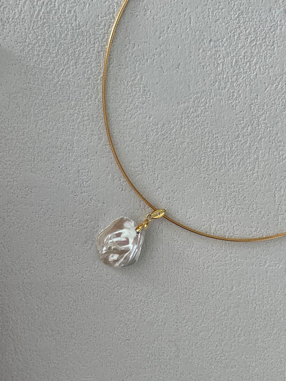 Petal Baroque Pearl Necklace