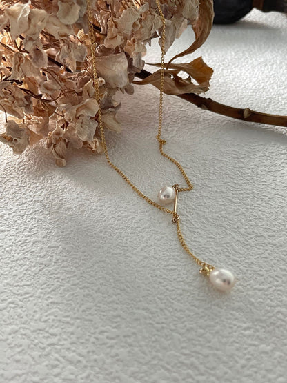 Twin Drift Pearl Necklace