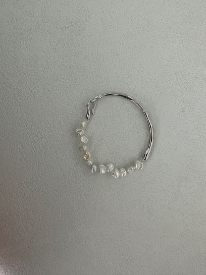 Petal Arc Bracelet