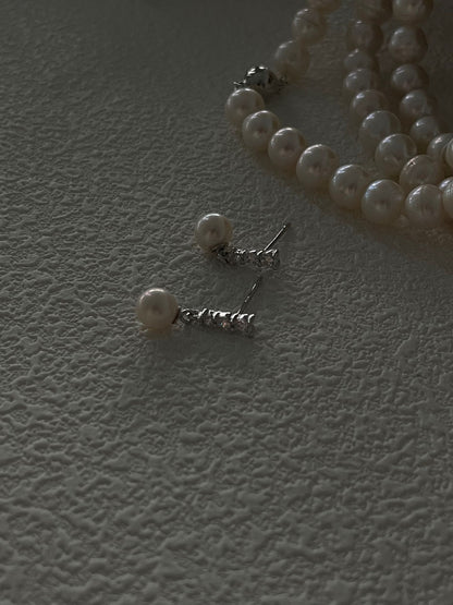 Starlit Pearl Earrings